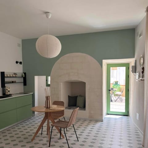 Living room, kitchen, kitchen