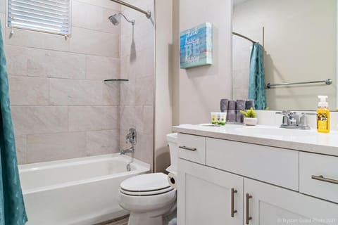 Trailhead at Ladera Resort Dog Friendly! House in Washington