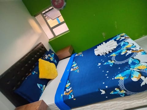 Neo & Ruks Goodwood 1 Bed and Breakfast in Cape Town