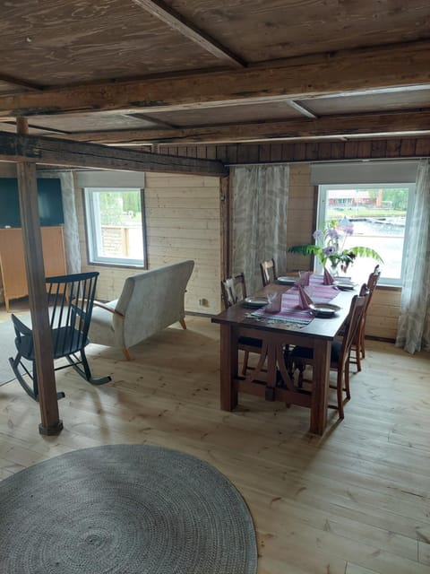 Saimaan Kodikas rantatalo House in Finland