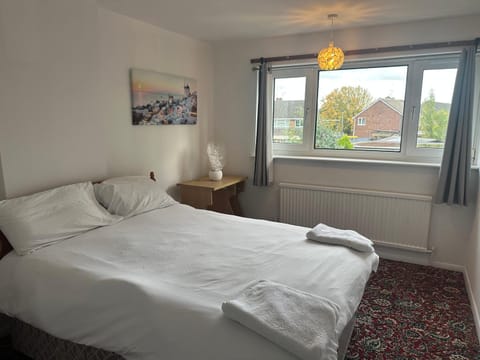 Cosy 3 bedroom house Vacation rental in Leicester