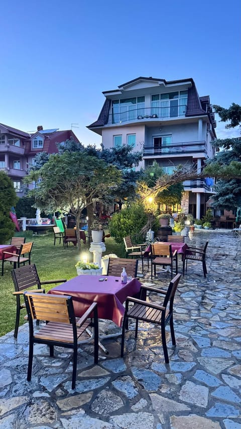 Property building, Garden, Garden view