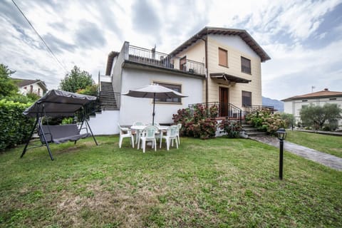 Casa Rina House in Barga