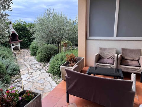 Summer, Balcony/Terrace