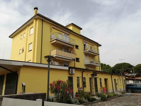 Property building, Nearby landmark, Summer