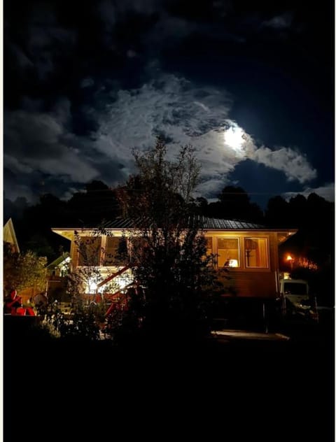 BC Downtown Villa House in Bryson City