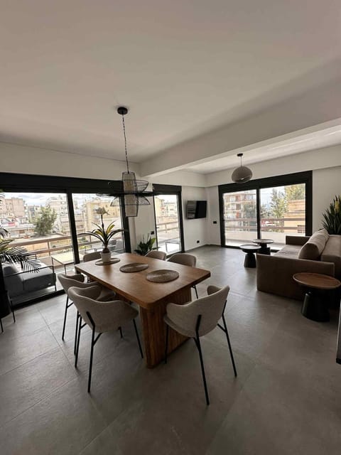 Kitchen or kitchenette, Living room, Dining area