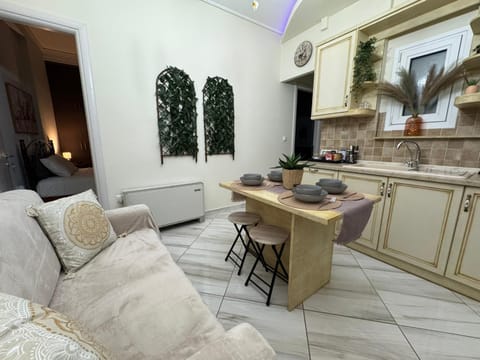 Supreme City Heart Suites 2 Apartment in Alexandroupoli