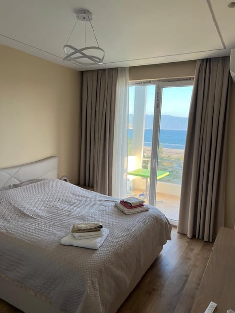 Great apartment with stunning view Apartment in Vlorë