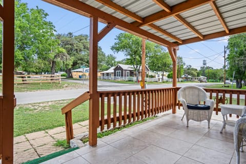 The Lazy Spur Bed and Breakfast in Bandera