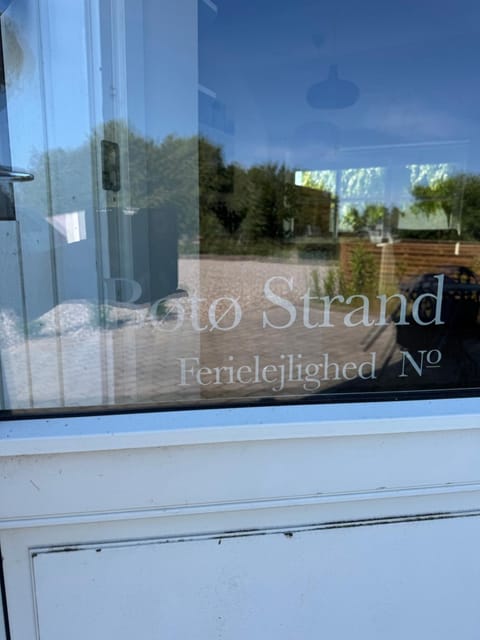 Bøtø strand ferielejlighed 1 Apartment in Væggerløse