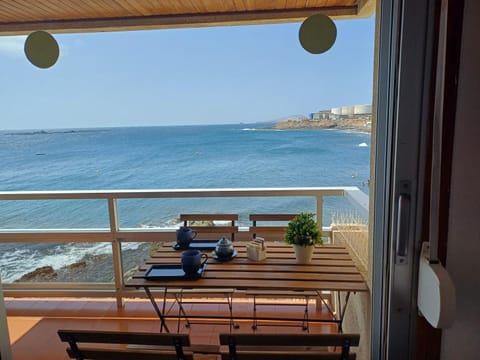 Natural landscape, Balcony/Terrace, Beach, Sea view
