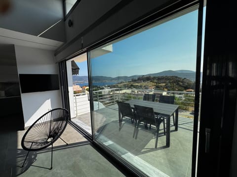 Balcony/Terrace, Living room, Sea view