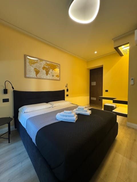 Daisy Rooms Cinque Terre Bed and Breakfast in La Spezia