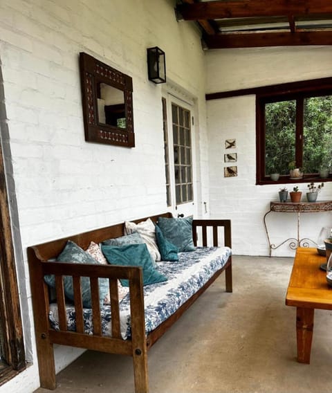 Mez Karoo Cottage Apartment in Western Cape