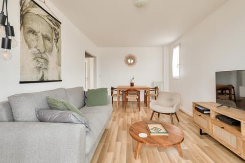 Charmant 2 chambres - Paris Stade de France avec Parking privatif Apartment in Île-de-France