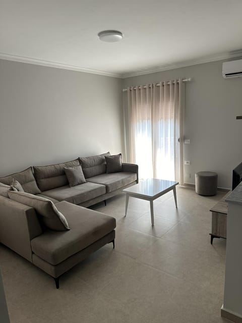 Family Guest Apartments Apartment in Sarandë