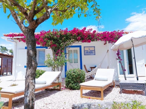 Property building, Garden view, sunbed