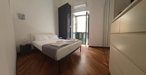 Bed, Photo of the whole room, Bedroom, wardrobe, air conditioner