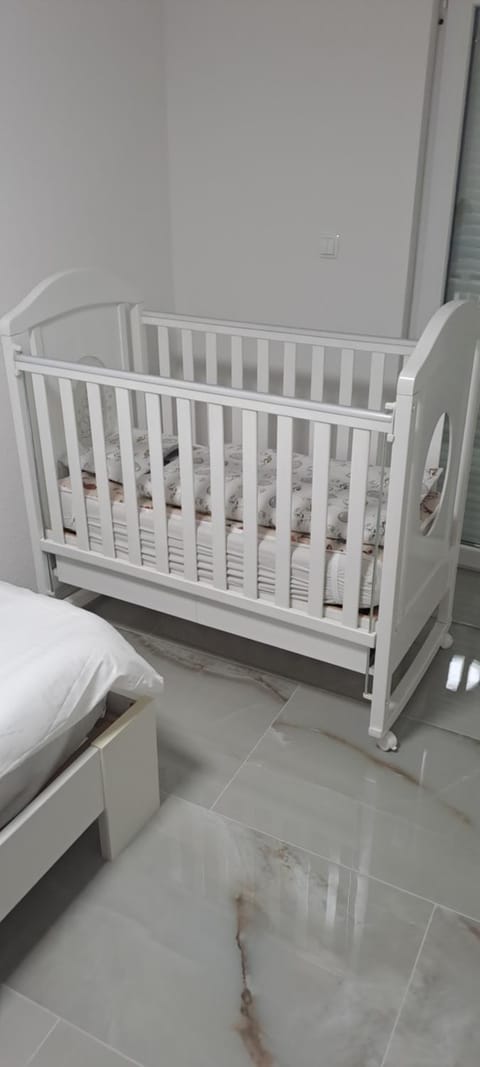 Bed, Bedroom, cot