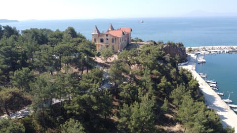 Thassos Forrest View Apartment House in Limenaria