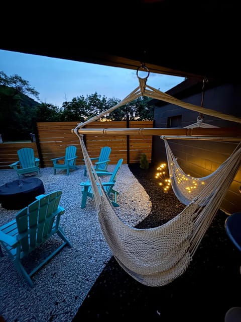 Patio, bunk bed, sunbed