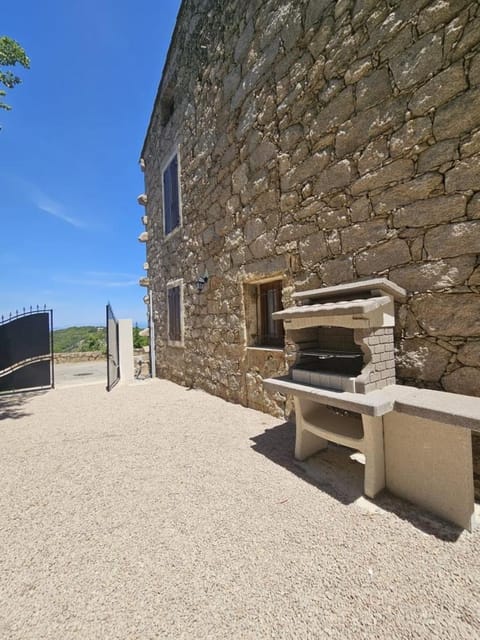 Maison Fernand & Marie Claire House in Coti-Chiavari