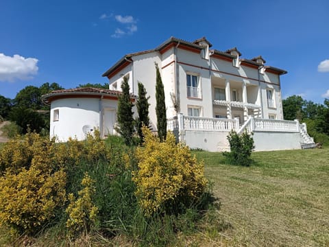Property building, Garden view