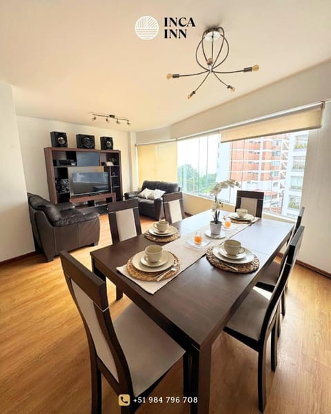 TV and multimedia, Living room, Dining area