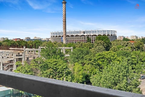 Property building, Spring, Day, City view