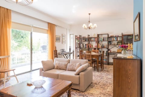 Library, Living room, Seating area, Dining area