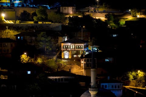 Property building, Bird's eye view