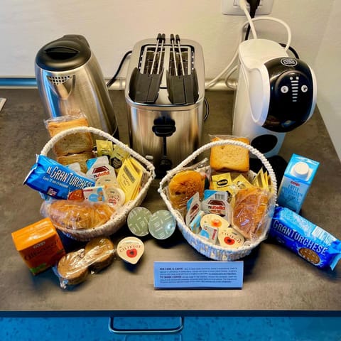 Coffee/tea facilities, Buffet breakfast