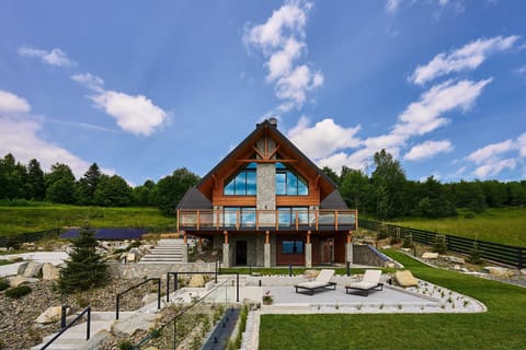 Property building, Garden, Balcony/Terrace, Garden view