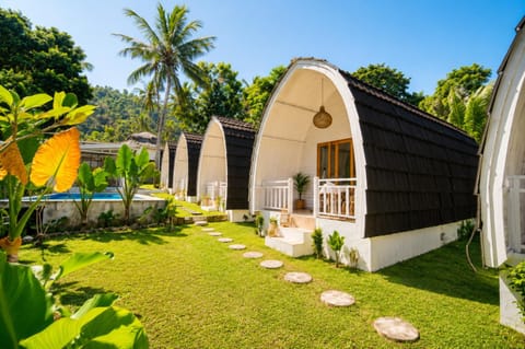 Property building, Garden