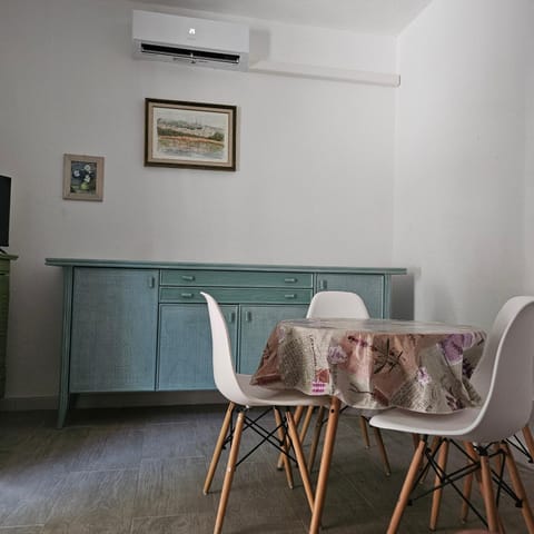 Via Genova House in La Caletta