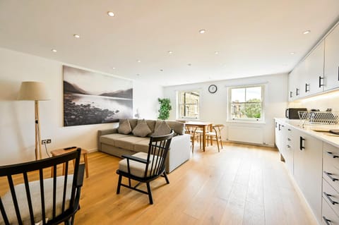 Kitchen or kitchenette, Living room, Dining area