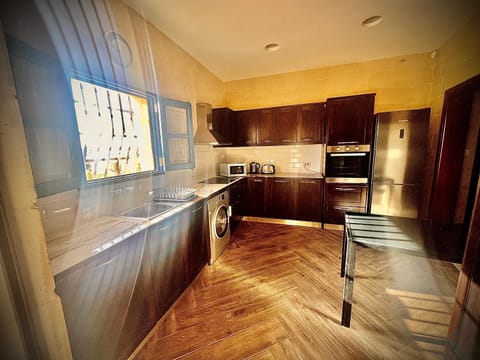 Charming Maisonette situated in Beautiful area Bed and Breakfast in Malta