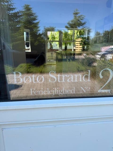 Bøtø strand ferielejlighed 2 Apartment in Væggerløse