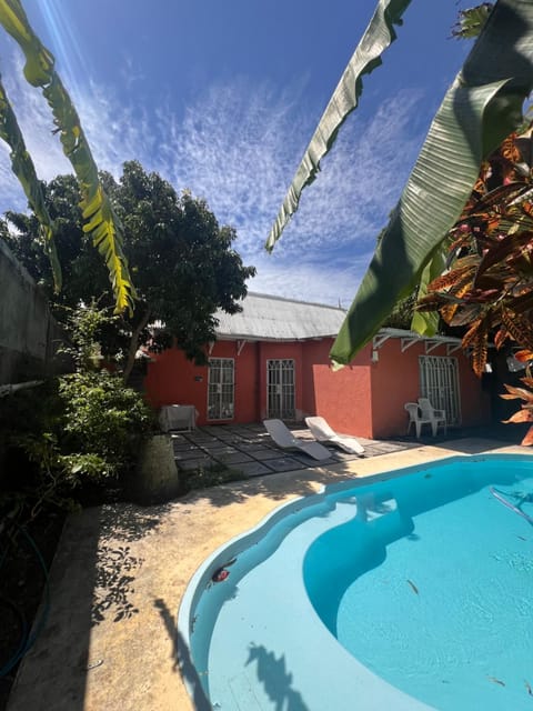 Property building, Facade/entrance, Swimming pool