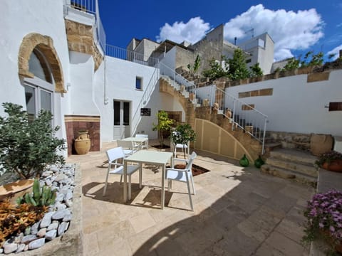Patio, Day, Garden, View (from property/room), Internal: Not applicable to any particular room