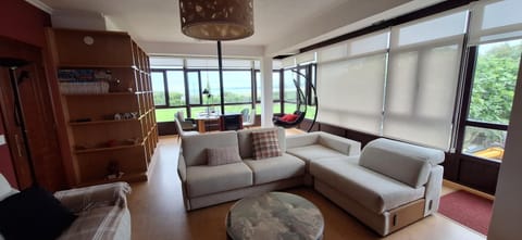Lounge or bar, Sea view