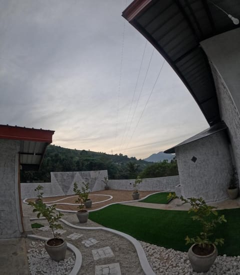 Property building, Garden, Mountain view