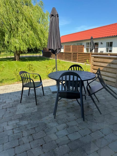 Bøtø strand ferielejlighed 4 Apartment in Væggerløse