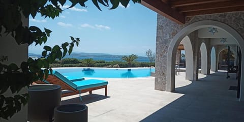 Pool view, Sea view