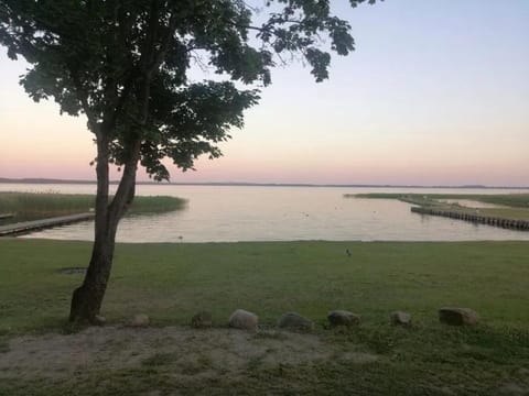 Domek nad jeziorem House in Lithuania