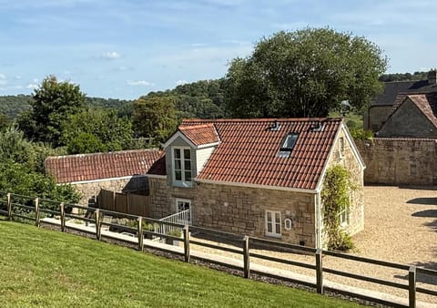 Property building, Natural landscape
