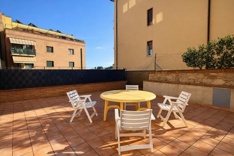 Garden, Balcony/Terrace, Balcony/Terrace