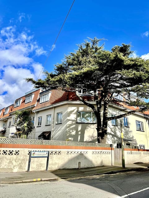 Property building, Street view