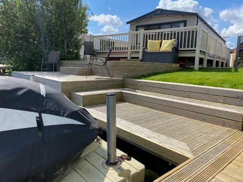 Property building, Patio